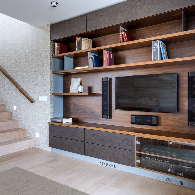 REALIZACE INTERIÉRU