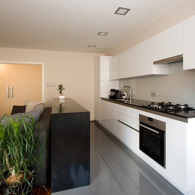 BEECK KÜCHEN Polygloss